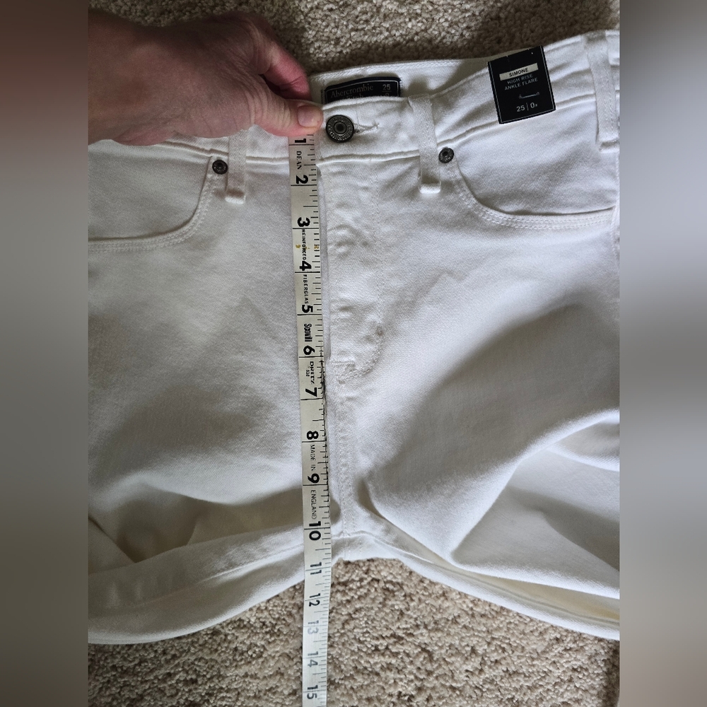 Abercrombie And Fitch Simone High Rise Ankle Flare White Jeans NEW sz. 0 25 - Picture 8 of 10